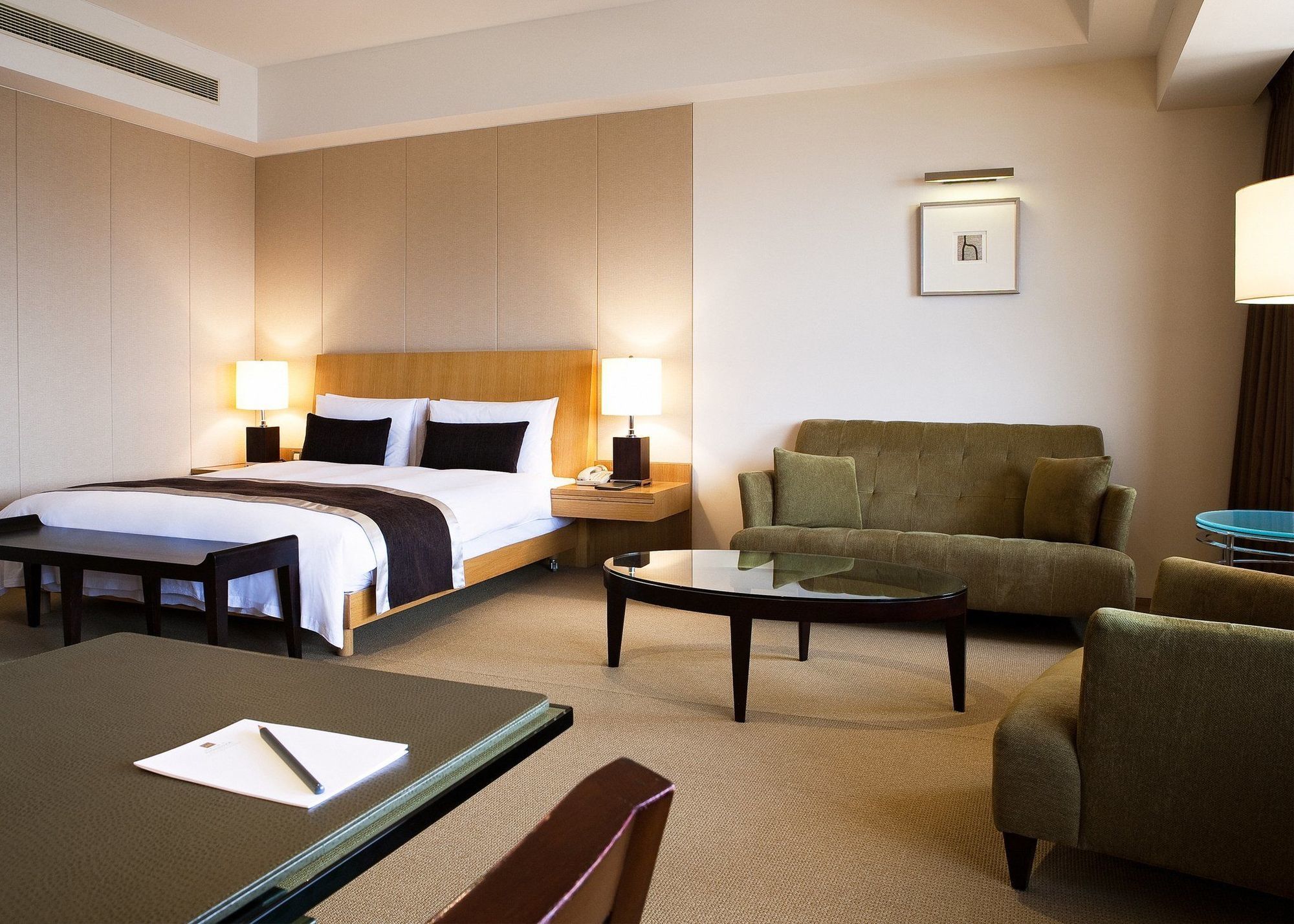 Ambassador Hotel Hsinchu Rum bild A room at the hotel